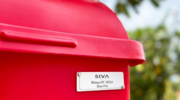 UHF Hard Tags for Tracking Non-metallic RTIs in Harsh Environments - SIVA IoT